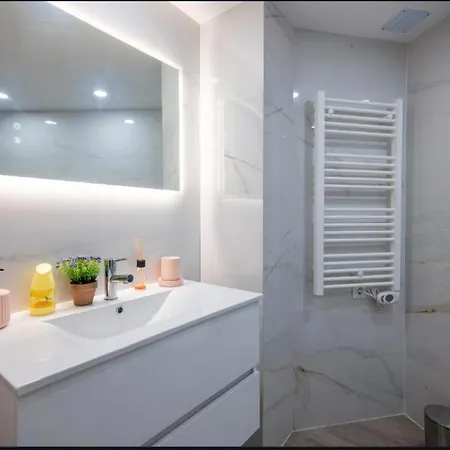 Edificio Beiriz Apartment